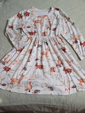 Girls White Forest Animals Long Sleeve Dress Size 7 Year Old